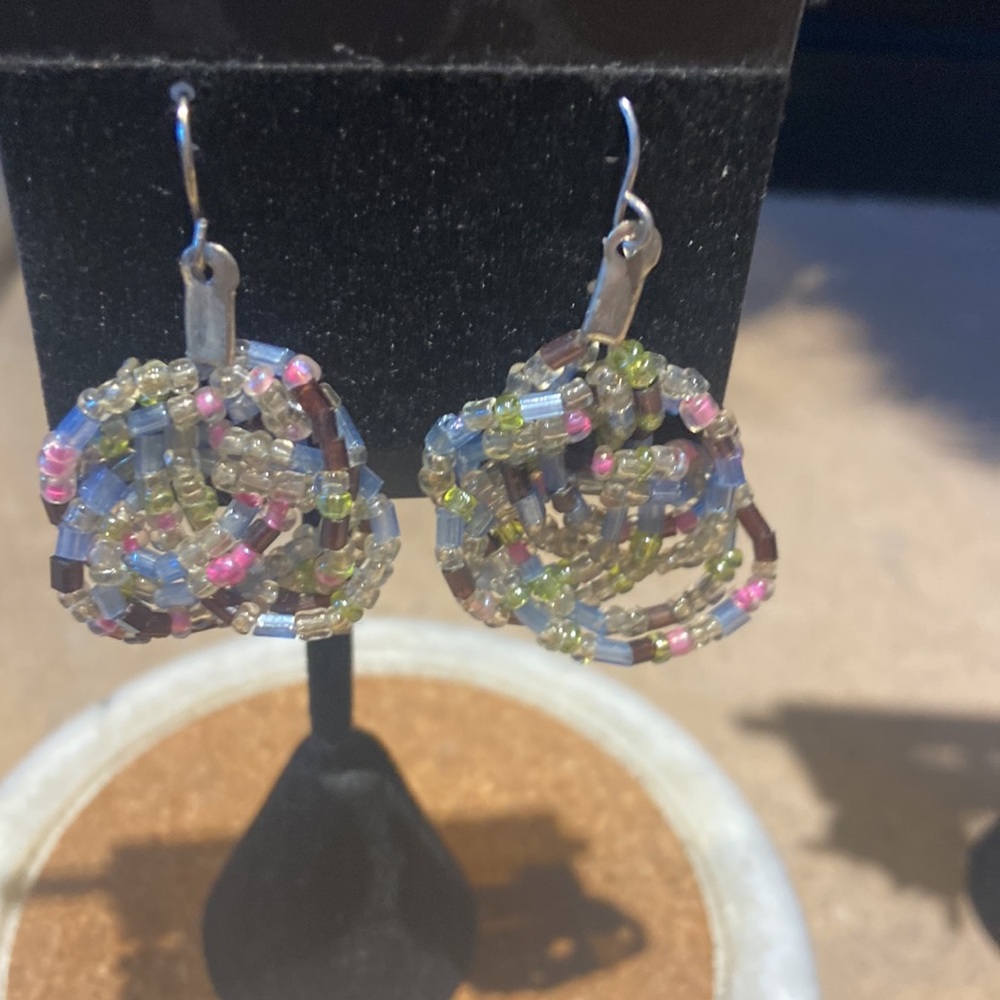 Color, Color And More Colorbundle Of Earrings - image 2